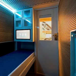 Resting Pods - Zzzleepandgo Wien Airport Hôtel capsule Schwechat
