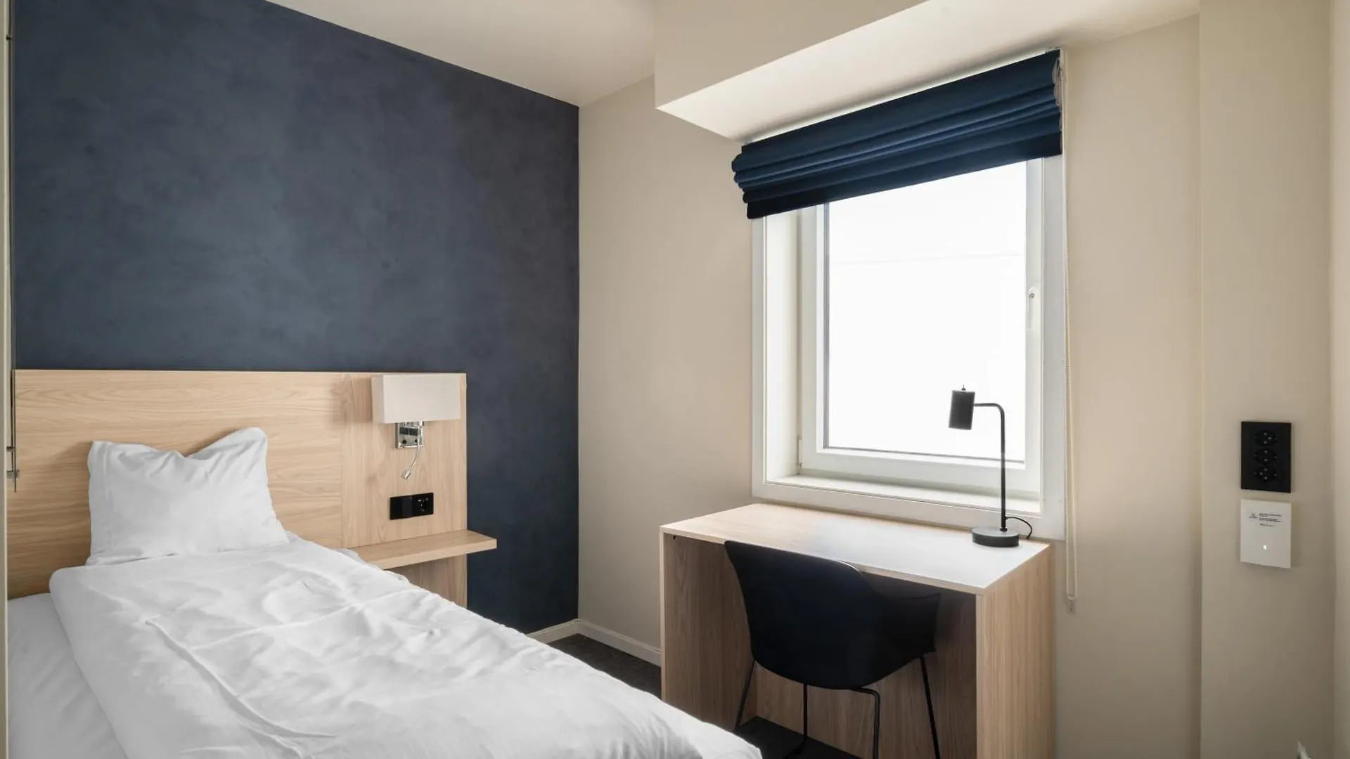 Breeze Hotel Victoria Bergen 0*,